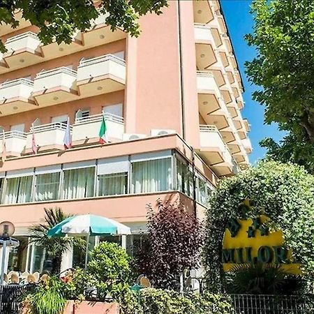 Hotel Milord Чезенатіко Екстер'єр фото