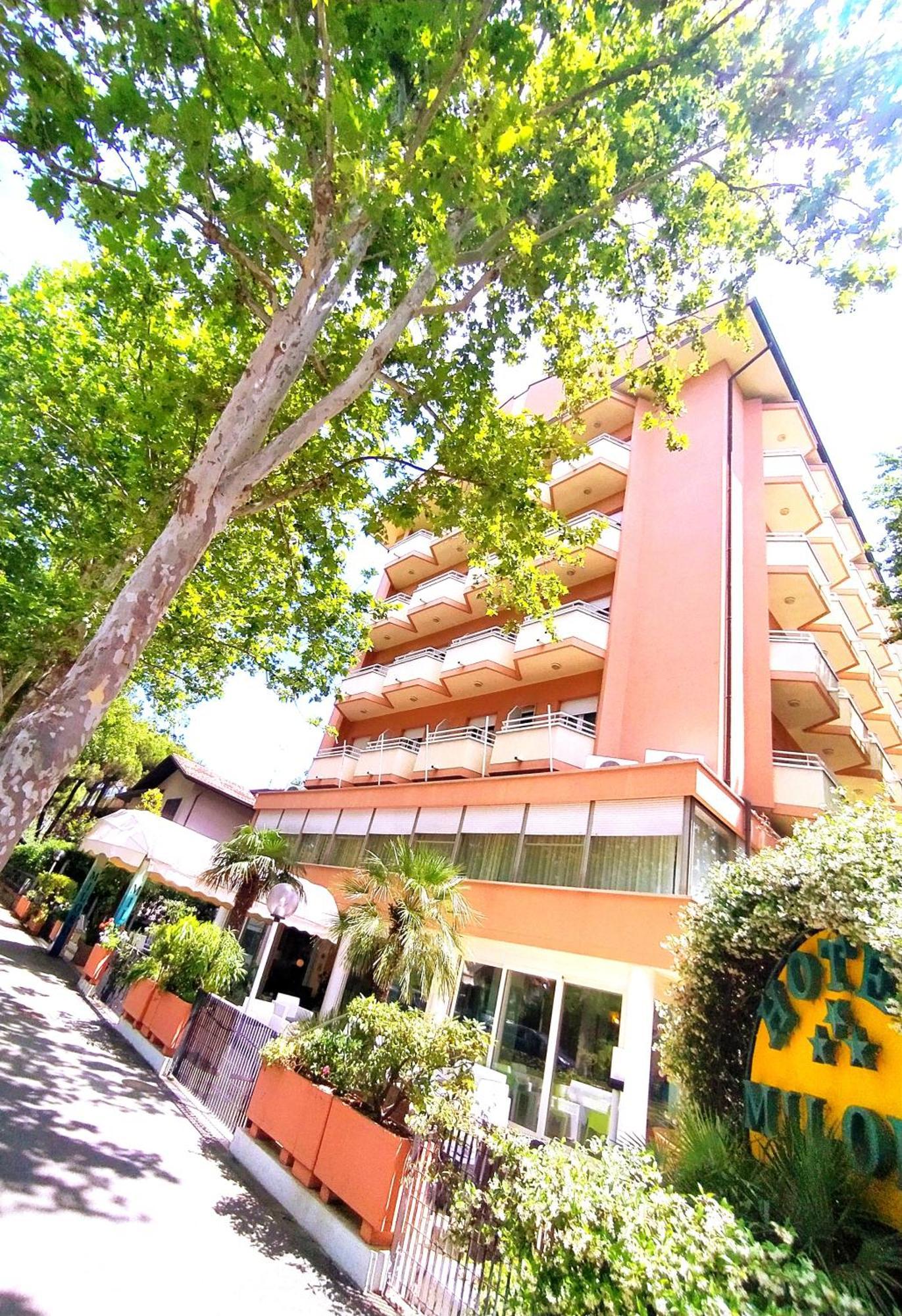 Hotel Milord Чезенатіко Екстер'єр фото